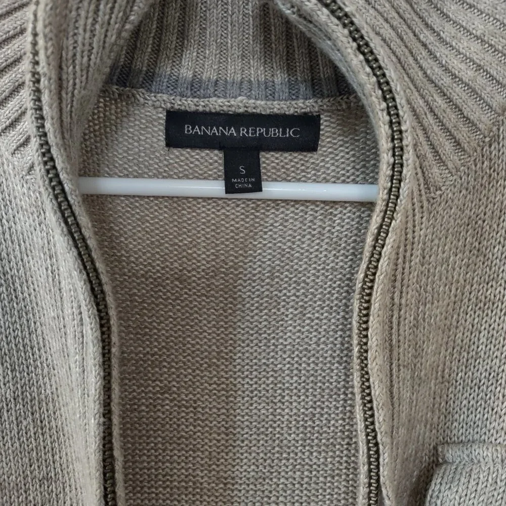 Banana Republic sweater